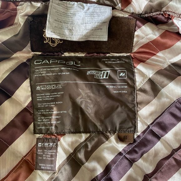 Cappel Snowboarding Suit Women’s - Picture 2 of 6